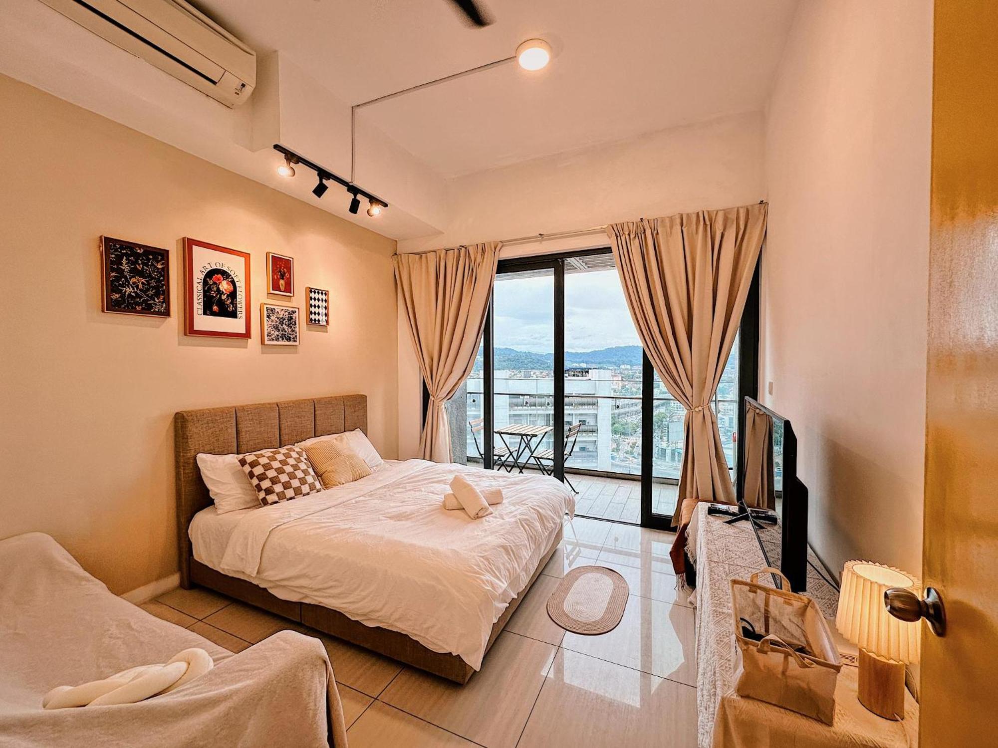 2 Bedroom, The Elements Ampang Klcc With Netflix * Kuala Lumpur