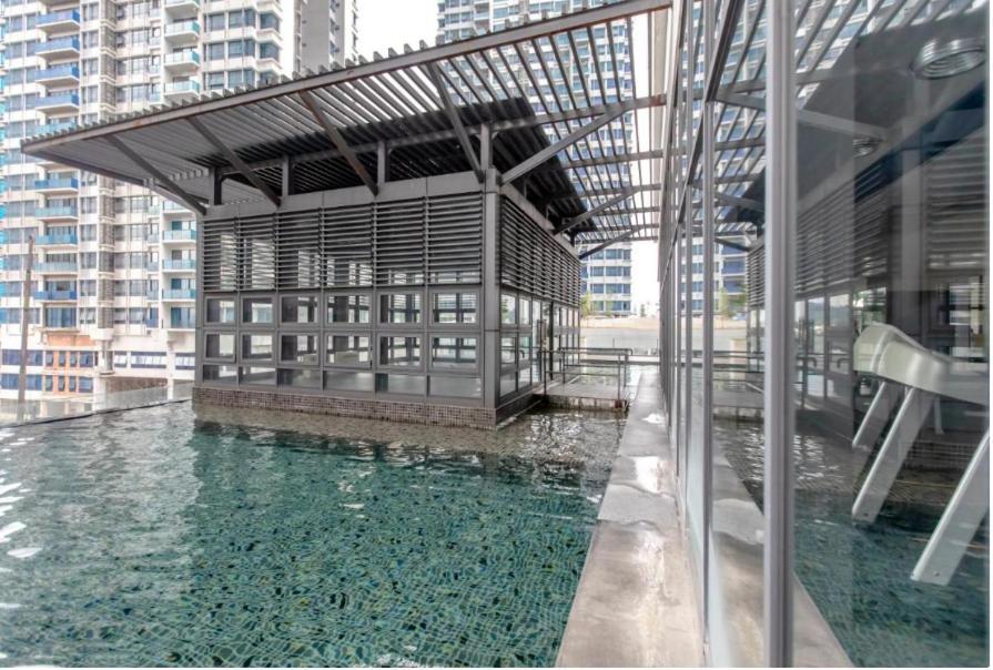 2 Bedroom, The Elements Ampang Klcc With Netflix *