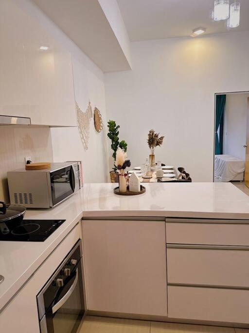 2 Bedroom, The Elements Ampang Klcc With Netflix Kuala Lumpur